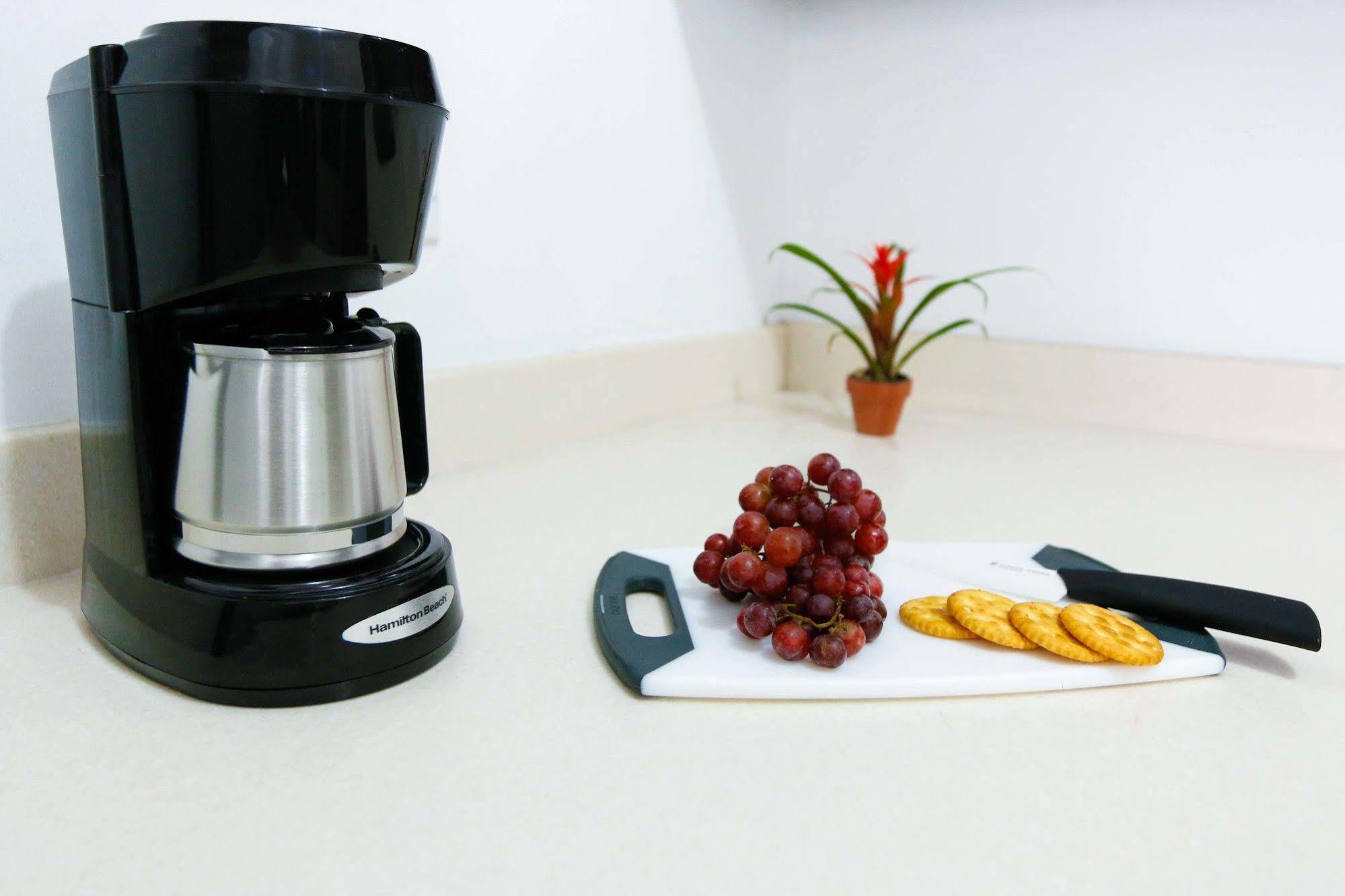 Cattleya'S New Kingston Guest Apartment 外观 照片